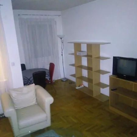 Stan Na Dan Apartment
